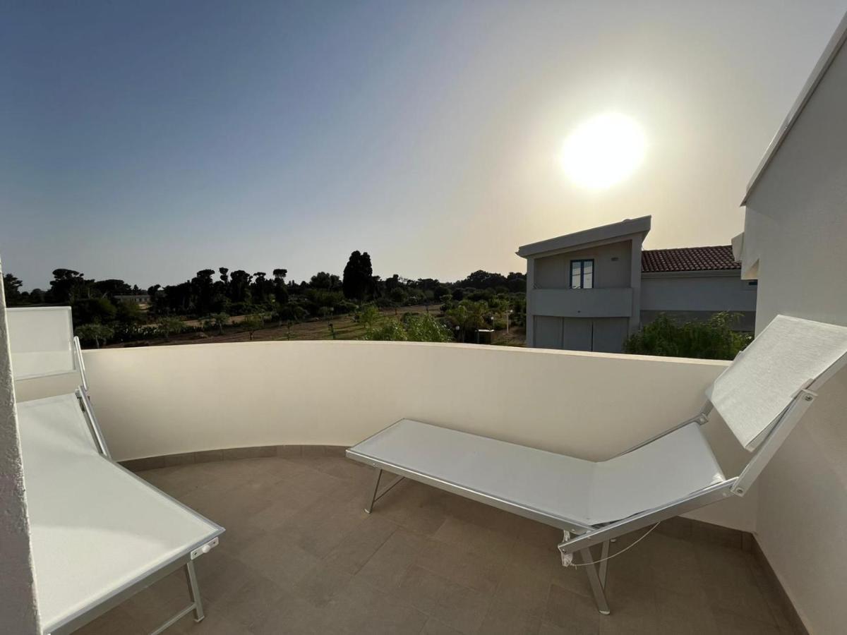 Casa Arianna In Val Di Noto Villa Calabernardo Luaran gambar